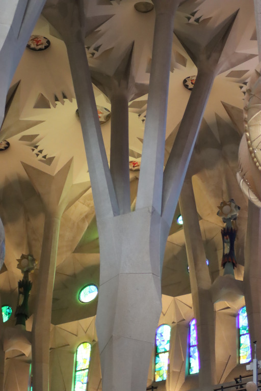 Sagrada Família: Wzruszające dziedzictwo Barcelony [ZDJĘCIA]