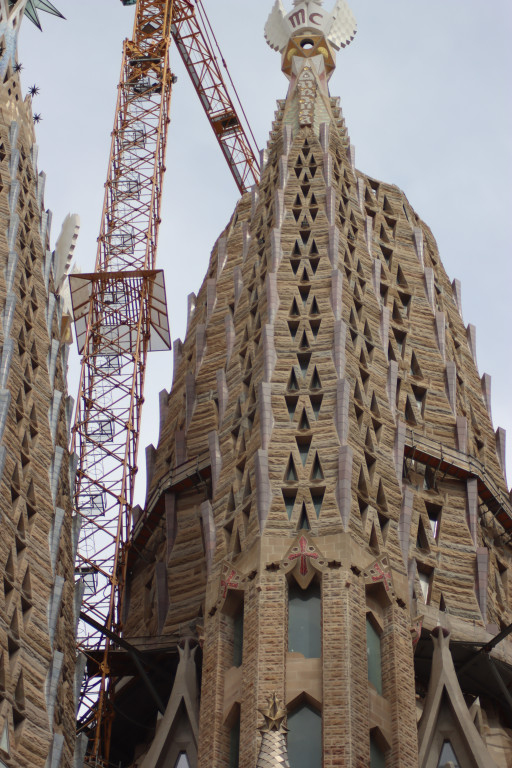 Sagrada Família: Wzruszające dziedzictwo Barcelony [ZDJĘCIA]