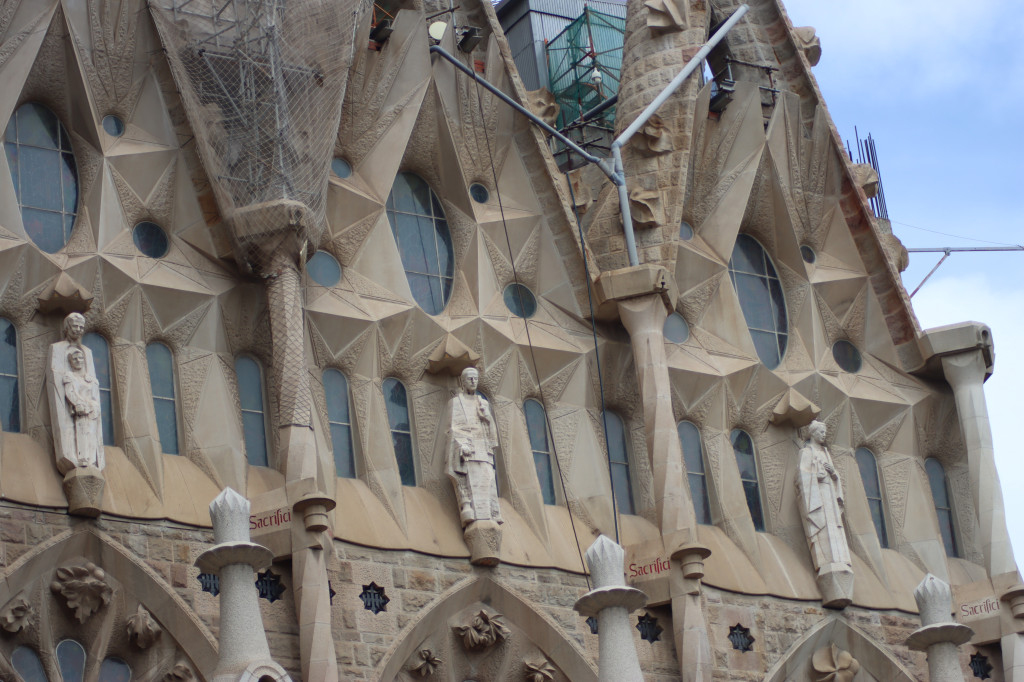 Sagrada Família: Wzruszające dziedzictwo Barcelony [ZDJĘCIA]