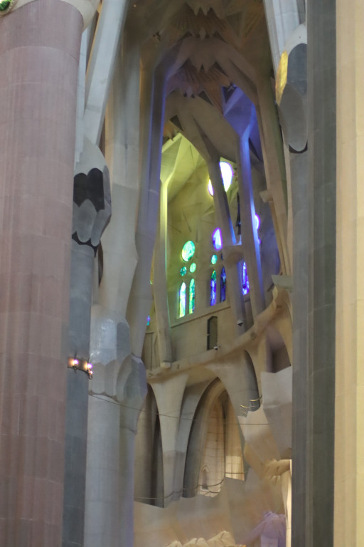 Sagrada Família: Wzruszające dziedzictwo Barcelony [ZDJĘCIA]