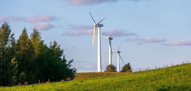Wiatr na lądzie napędza polski przemysł - buduje krajowy łańcuch dostaw i wzmacnia